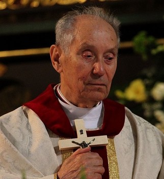 Ksiądz Tadeusz Kisiński.